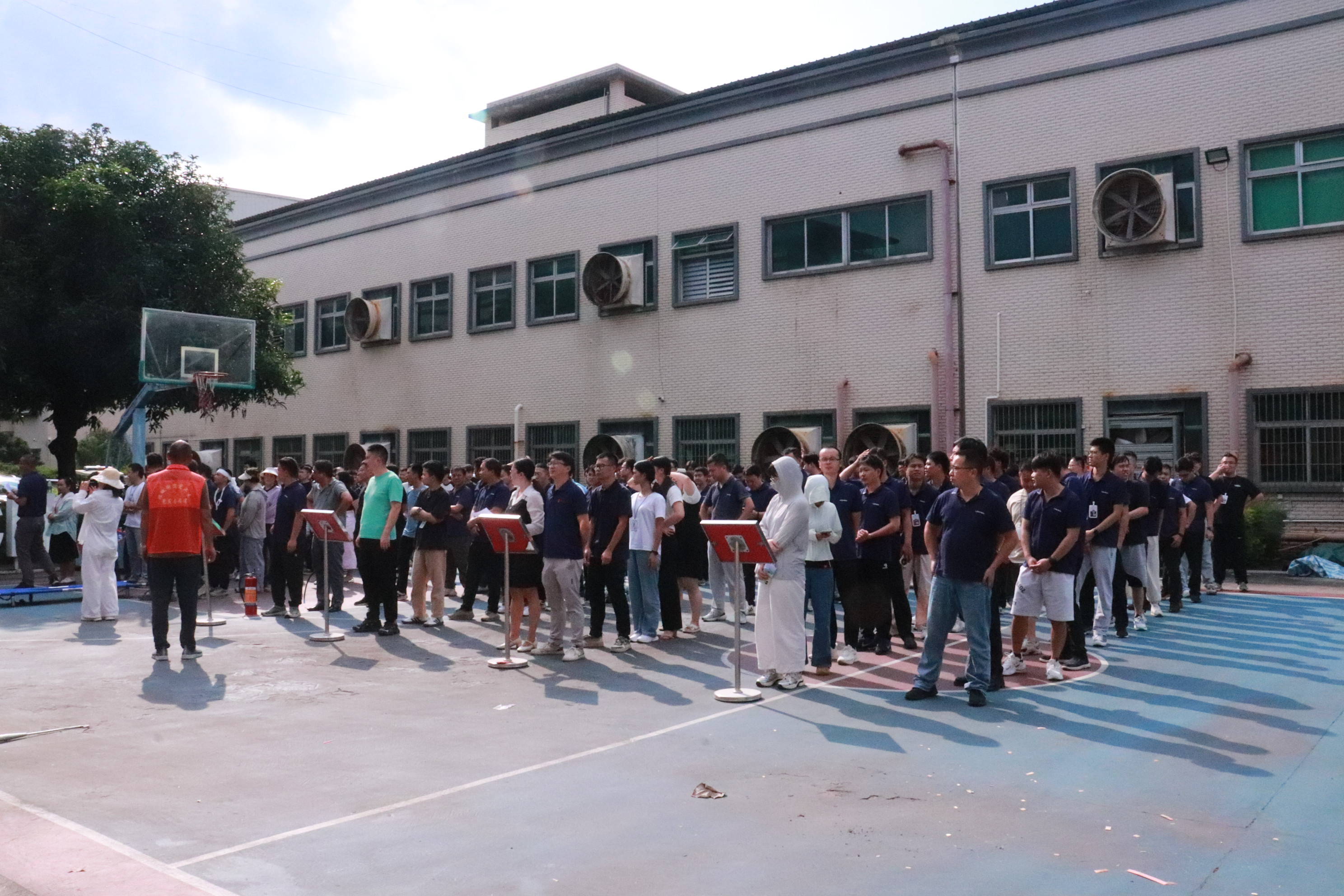 领志科技| 筑牢安全防线！这场消防演习，把安全技能学扎实